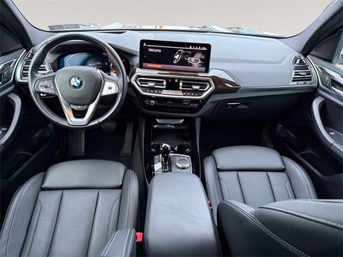 Used 2024 BMW X3 xDrive30i w/ Premium Package image 10