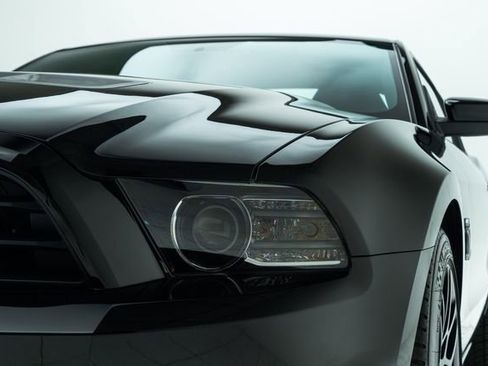 Used 2013 Ford Mustang Shelby GT500 image 11