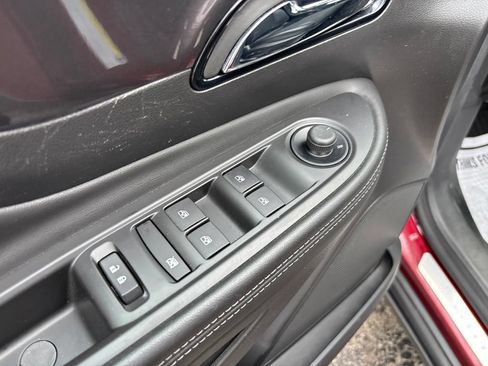 Used 2022 Buick Encore Preferred w/ Safety Package AWD/4WD image 20