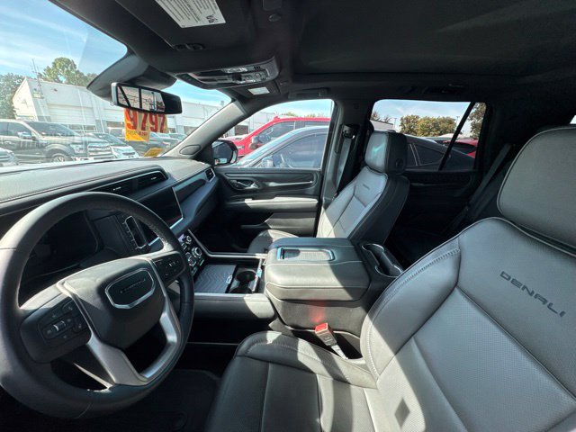 Used 2024 GMC Yukon Denali w/ Max Trailering Package AWD/4WD image 13