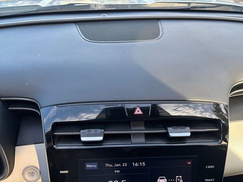 Used 2024 Hyundai Tucson SEL image 17