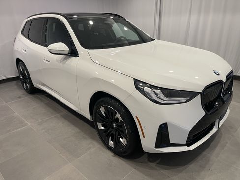 New 2026 BMW X3 xDrive30 w/ M Sport Package image 3