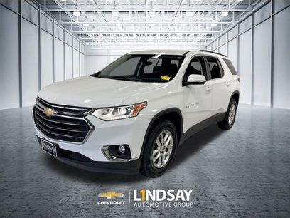 Used 2020 Chevrolet Traverse LT