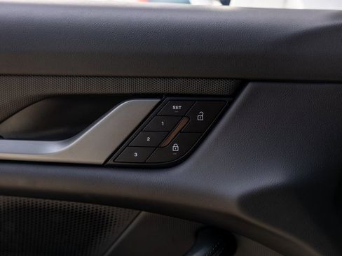 Certified 2025 Porsche Taycan w/ Premium Package image 39