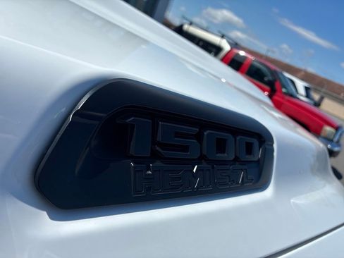 Used 2020 RAM 1500 Big Horn AWD/4WD image 13