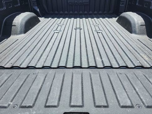 New 2025 GMC Sierra 2500 Denali w/ Denali Reserve Package image 21