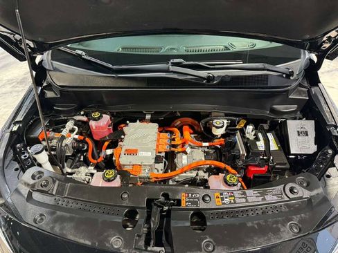 Used 2022 Chevrolet Bolt EUV LT w/ Convenience Package image 53