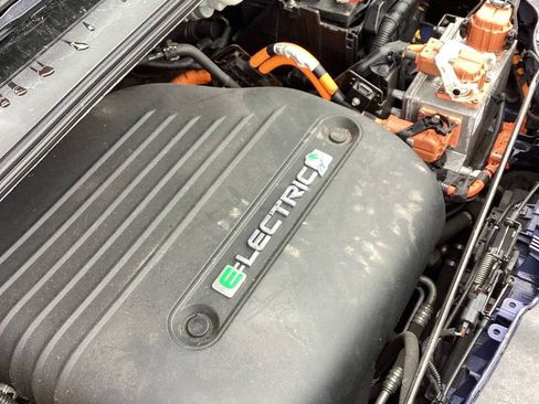 Used 2017 Ford Focus Electric Hatchback FWD image 27
