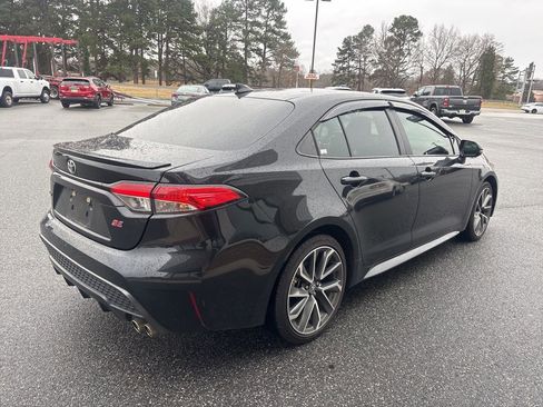 Used 2022 Toyota Corolla SE image 8