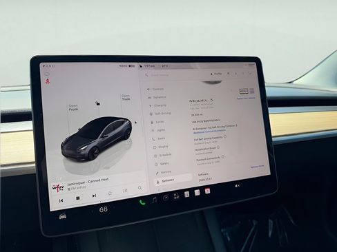 Used 2023 Tesla Model 3 Long Range AWD/4WD image 40