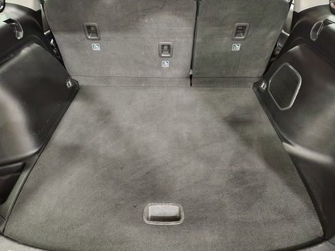 Used 2022 Jeep Grand Cherokee Limited image 54