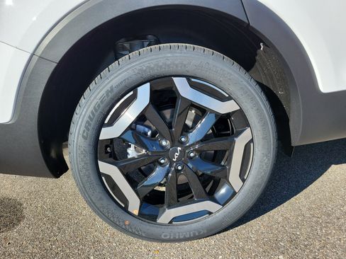 New 2025 Kia Telluride S image 29