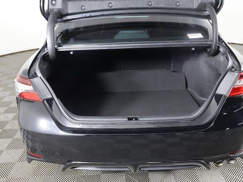 Used 2024 Toyota Camry SE image 18