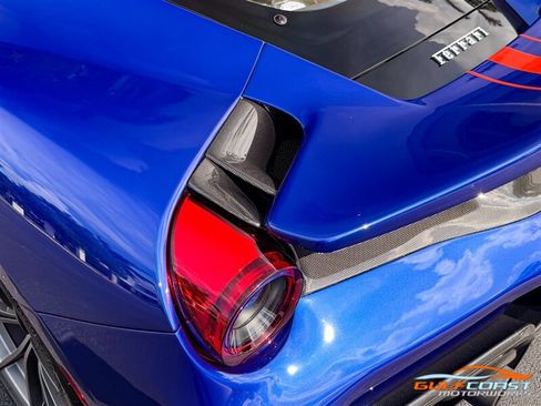 Used 2020 Ferrari 488 Pista Coupe RWD image 61