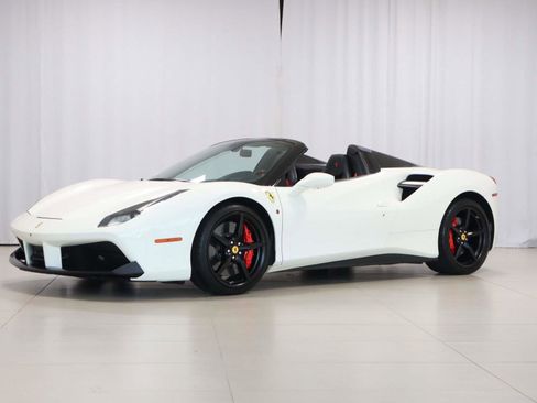 Certified 2018 Ferrari 488 Spider RWD image 2