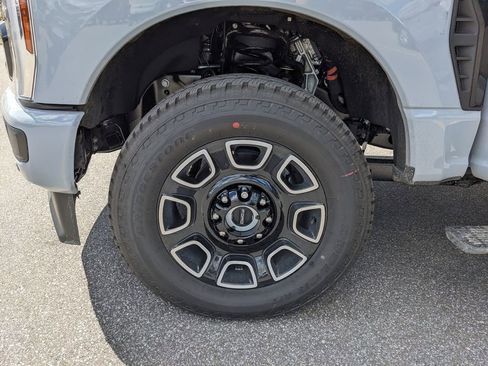 New 2026 Ford F250 Platinum AWD/4WD image 36