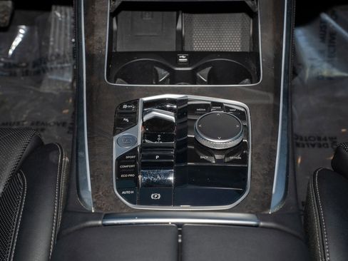 Used 2024 BMW X5 sDrive40i w/ Premium Package image 25