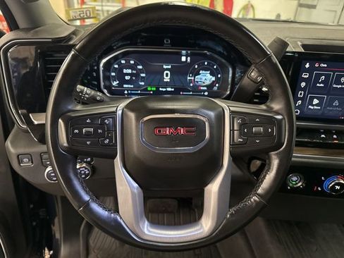 Used 2023 GMC Sierra 1500 Elevation AWD/4WD image 12