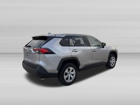 Used 2025 Toyota RAV4 LE FWD image 5