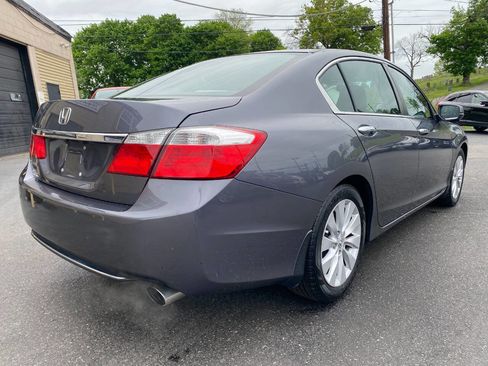 Used 2013 Honda Accord EX image 3