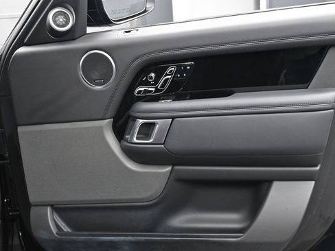 Used 2022 Land Rover Range Rover Westminster Edition image 27