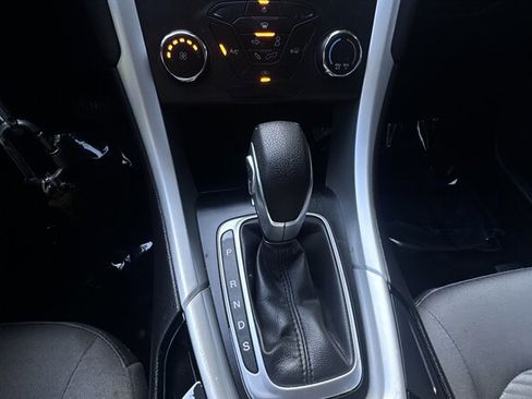 Used 2016 Ford Fusion S FWD image 17