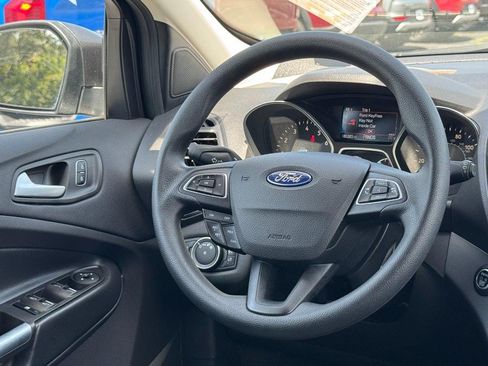 Used 2019 Ford Escape SE FWD image 12