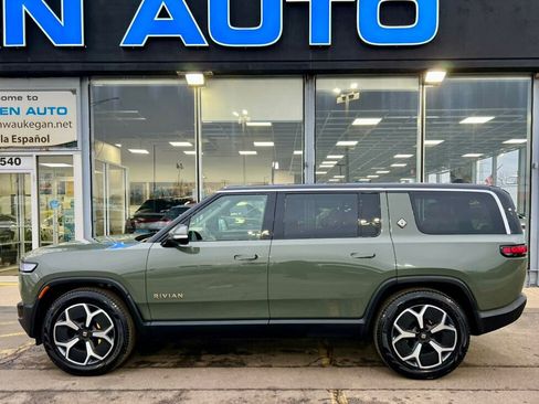 Used 2023 Rivian R1S Launch Edition image 36