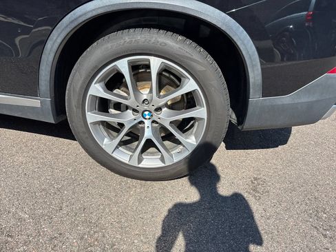 Used 2019 BMW X5 xDrive40i w/ Convenience Package AWD/4WD image 29