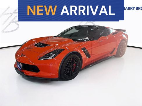 Used 2019 Chevrolet Corvette Z06 RWD image 1