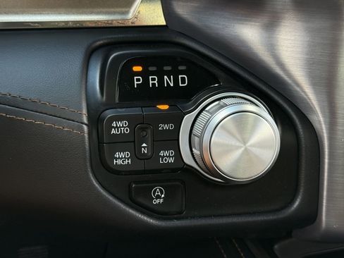 Used 2022 RAM 1500 Limited w/ Body Color Bumper Group AWD/4WD image 23