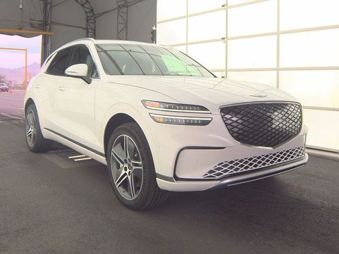 Used 2026 Genesis Electrified GV70 Prestige AWD/4WD image 4