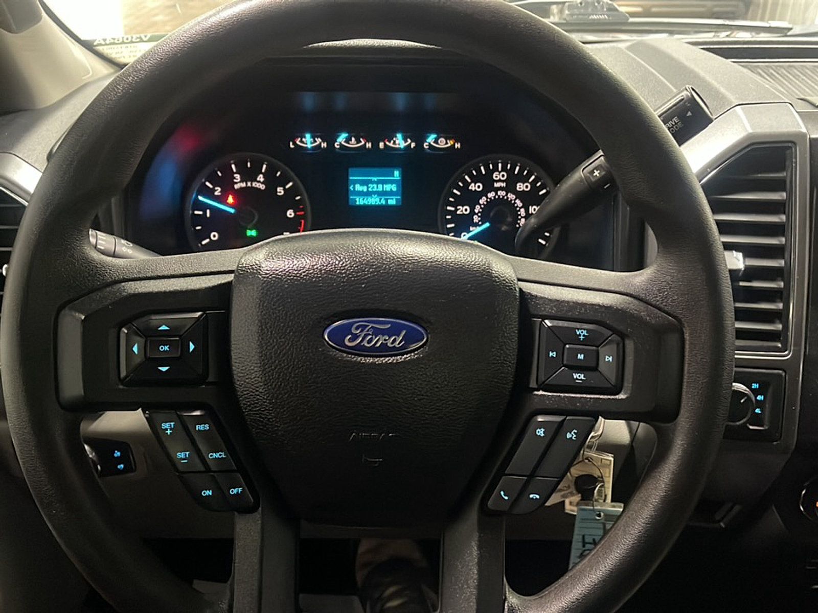 Used 2018 Ford F150 XLT AWD/4WD image 4