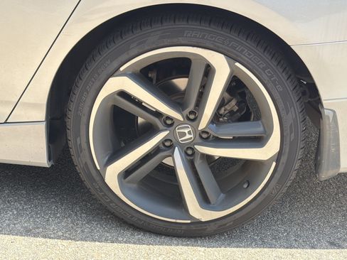 Used 2022 Honda Accord Sport image 30