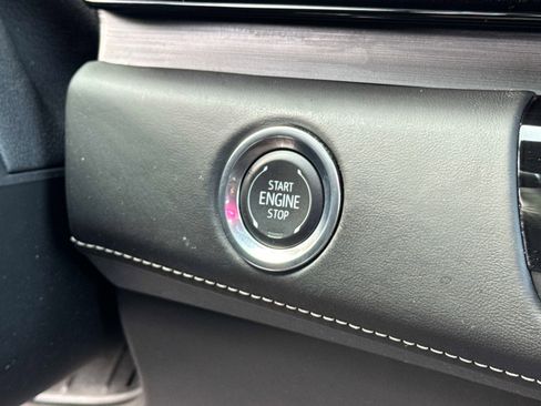 Used 2024 Cadillac Escalade ESV Sport Platinum image 6