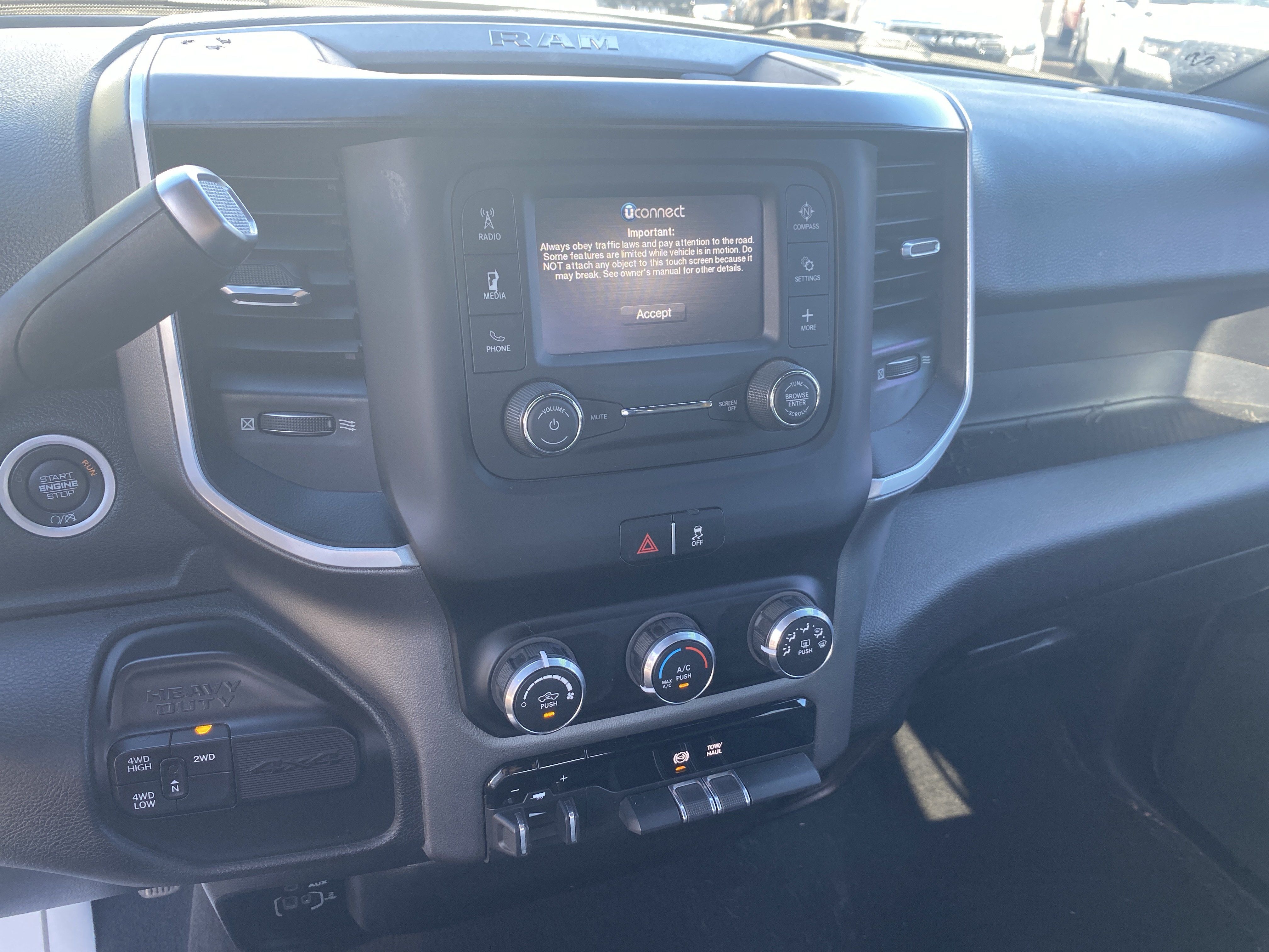 Used 2021 RAM 2500 Big Horn AWD/4WD image 2