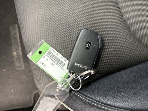 Used 2023 Kia Forte GT-Line w/ GT-Line Technology Package FWD image 12