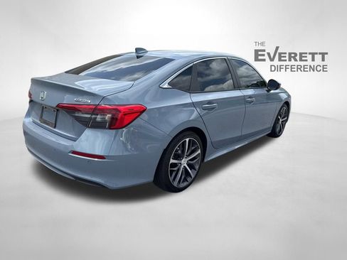 Used 2024 Honda Civic Touring image 7