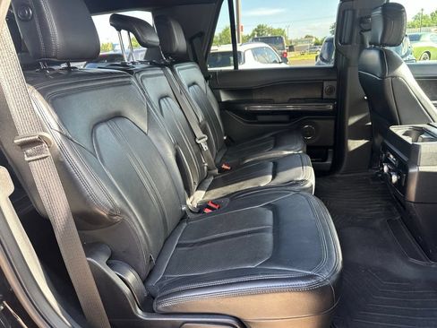 Used 2020 Ford Expedition Limited RWD image 19