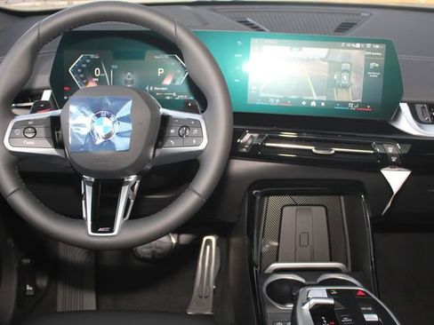 New 2026 BMW X2 xDrive28i w/ Technology Package image 17