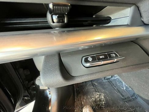 Used 2023 Chevrolet Corvette Stingray Preferred Conv w/ 2LT image 22