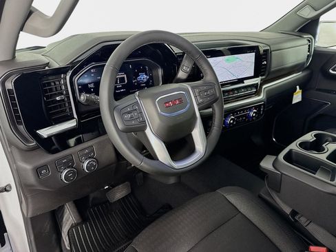 New 2026 GMC Sierra 1500 SLE w/ Max Trailering Package AWD/4WD image 9