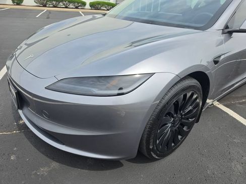Used 2025 Tesla Model 3 Long Range RWD image 14