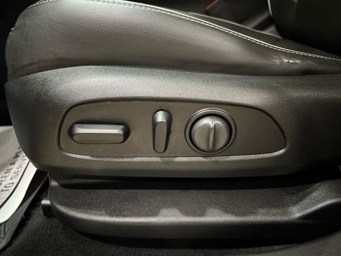 Used 2019 GMC Acadia Denali w/ Technology Package image 22