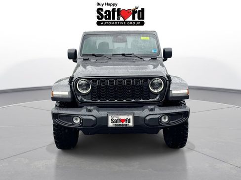 Used 2026 Jeep Gladiator Sport AWD/4WD image 7