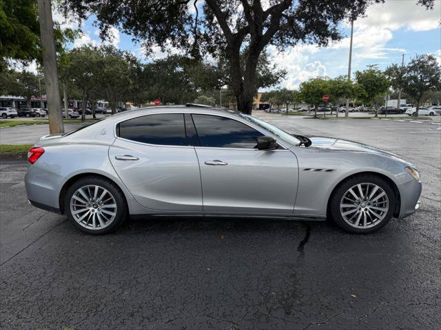 Used 2014 Maserati Ghibli S Q4 AWD/4WD image 8