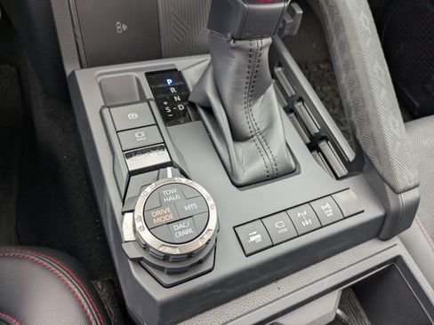 Used 2024 Toyota Tacoma TRD Pro image 17