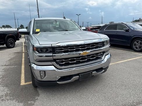 Used 2016 Chevrolet Silverado 1500 LTZ w/ Interior Protection Package AWD/4WD image 4