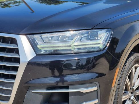 Used 2019 Audi Q7 3.0T Premium Plus w/ Premium Plus Package AWD/4WD image 9