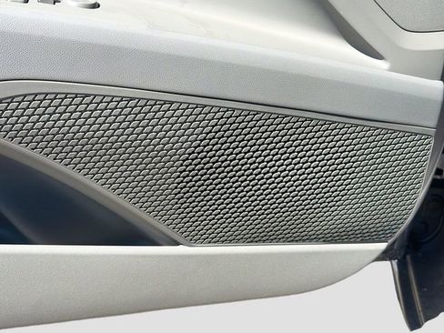 New 2026 Hyundai Elantra SE FWD image 18